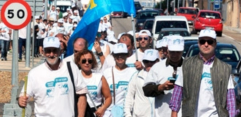 La ‘Marcha Blanca’ inició ayer su recorrido desde León. / EFE