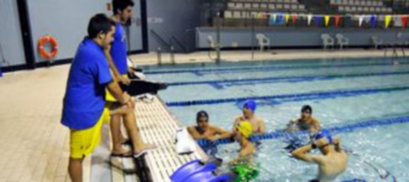 Las actividades en la piscina cubierta