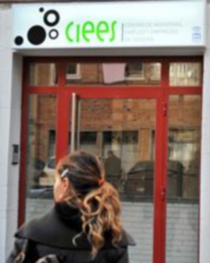 Los centros de empleo exhiben ya la nueva imagen corporativa./KAMARERO