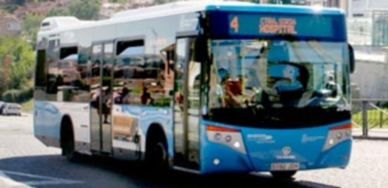 El pliego de condiciones de los autobuses urbanos enfrenta al equipo de Gobierno con el resto de los grupos de la oposición. / NEREA LLORENTE