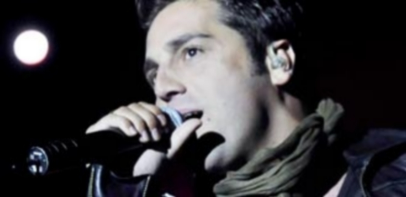 David Bustamante en el concierto que ofreció en Valverde del Majano en agosto de 2008. / BEATRIZ VELASCO