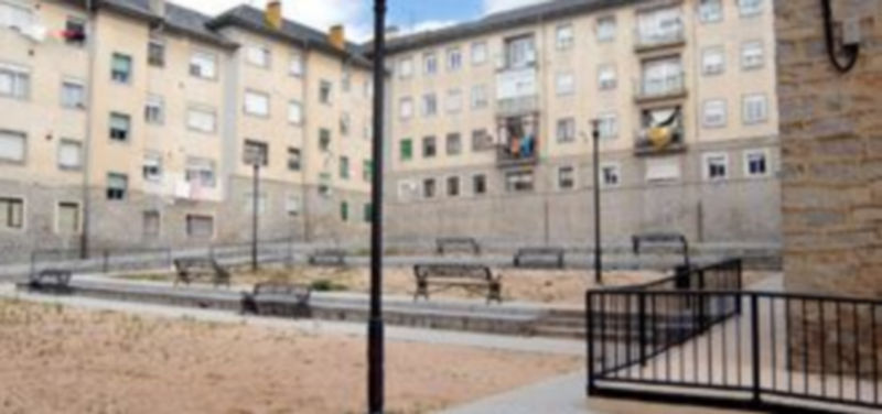 Los patios de San José están ya acondicionados a la espera de ser recibidos oficialmente por el Ayuntamiento./KAMARERO