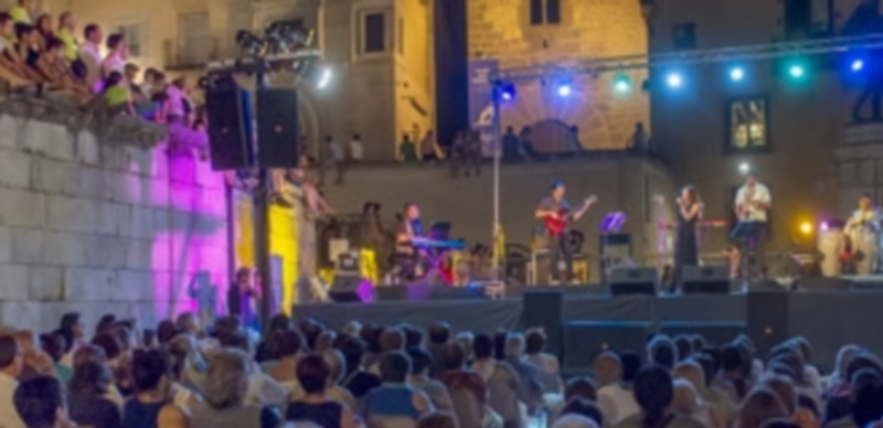 Un festival con mucho sabor 1 Una de las actuaciones en San Martín de la pasada edición del festival. /A.K.