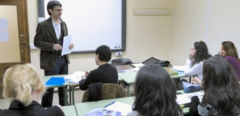 La UNED suma dos nuevos grados combinados para el curso 2015-2016 1 La UNED cuenta con sede en Segovia