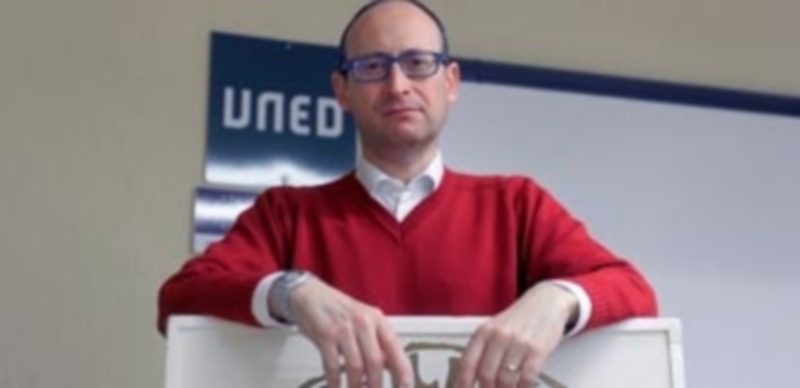 Víctor M. González Sánchez