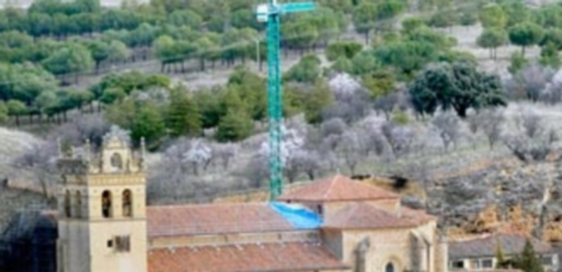 El Gobierno destinará poco más de un millón de euros a las obras de rehabilitación del monasterio del Parral. / KAMARERO