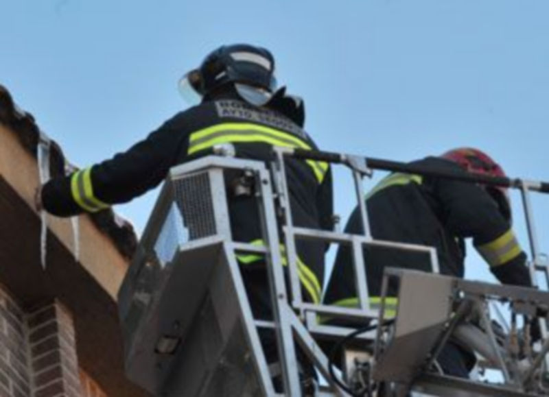 La plantilla de bomberos del Parque de Segovia está compuesta actualmente por 44 efectivos. /KAMARERO