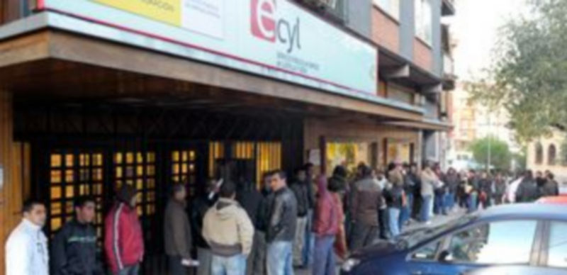 El paro en la provincia se ha situado en más de 10.300 personas. En la imagen
