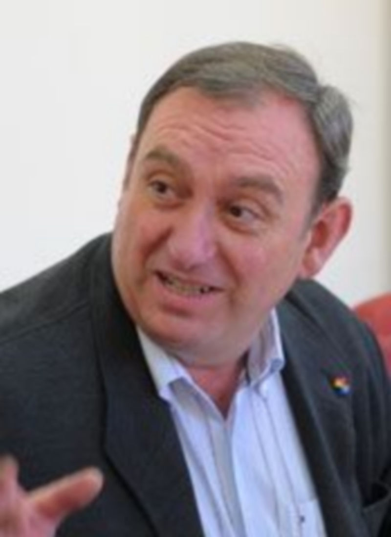 R. Belloso reprocha al alcalde que utilice la confrontación y no el diálogo. / K.