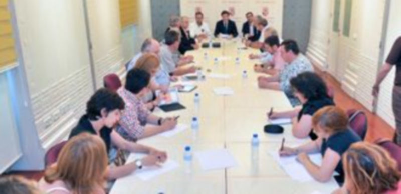 Imagen de la reunión celebrada ayer en la Diputación dentro del Foro de Desarrollo Provincial. / Kamarero