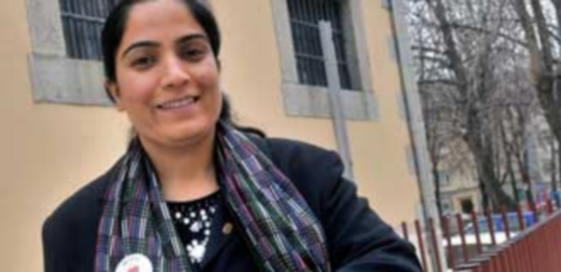 Malali Joya fue expulsada del Parlamento afgano en 2003. / Kamarero