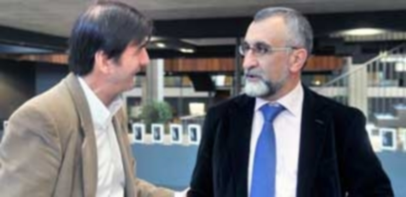 Los candidatos a rector Agustín García Matilla (i.) y Felipe Cano (d.)./ Kamarero