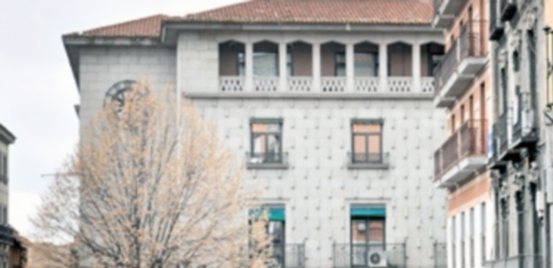 Fachada principal de Caja Segovia