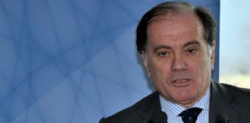 Tomás Villanueva./Kamarero