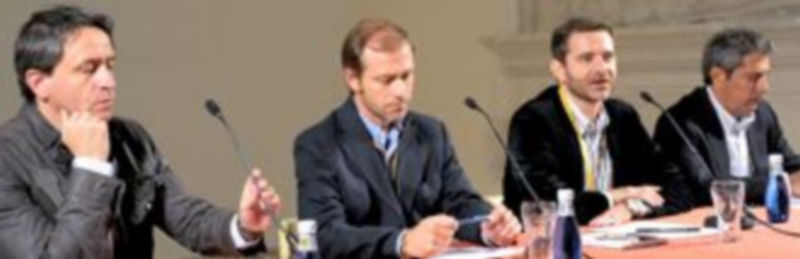 Los cuatro periodistas durante su charla en el Museo Esteban Vicente. /Kamarero