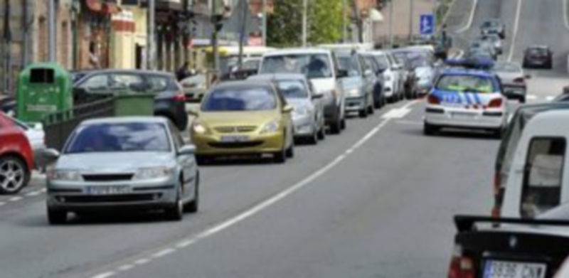 La Travesía de San Rafael será uno de los puntos más conflictivos del tráfico durante el puente en la provincia. / Pedro L. Merino.