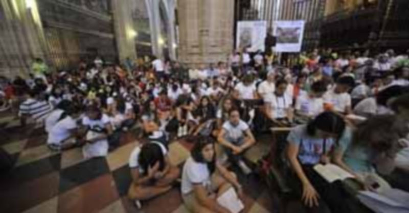 La misa de envío en la Catedral fue uno de los actos más multitudinarios./Kamarero