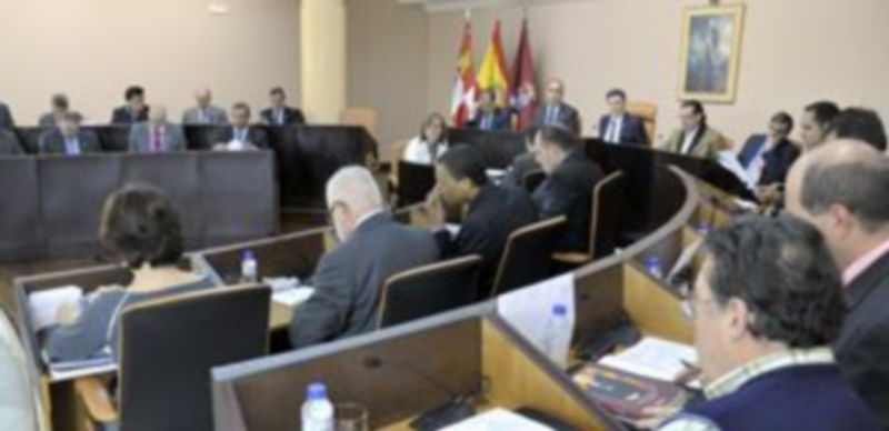 Un momento del pleno provincial celebrado la semana pasada. / Juan Martín.