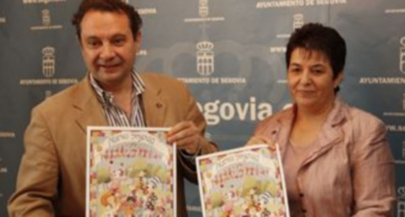 El alcalde Pedro Arahuetes con la concejala de Cultura