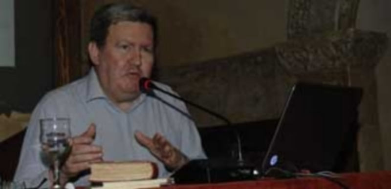 Juan Manuel Bonet ofreció un amplio repertorio de trabajos de artistas basados en el paisaje castellano. / Elena Peña