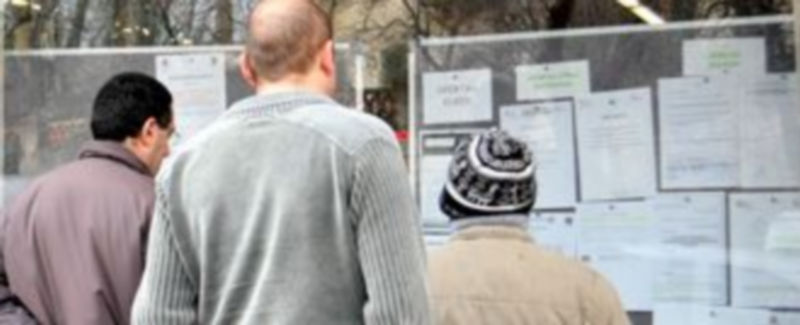 Con casi 10.000 personas en las listas del paro