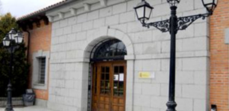 La muestra fotográfica puede visitarse todos los días de la semana y las citas para grupos deben concertarse. / Kamarero