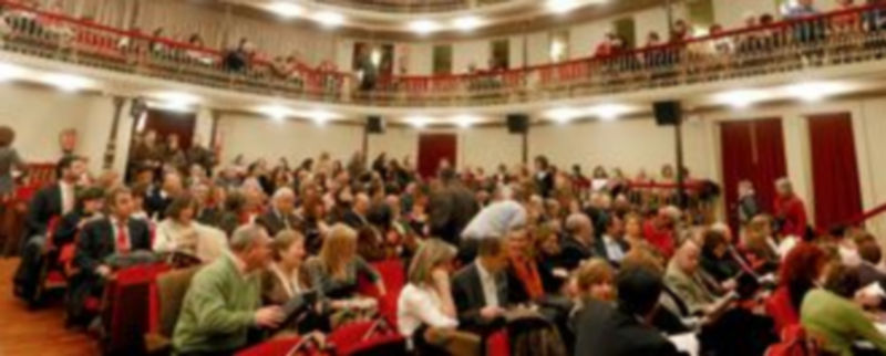 El Teatro Juan Bravo ha registrado en 2009 un incremento de un 12% de espectadores a falta de los últimos meses./KAMARERO