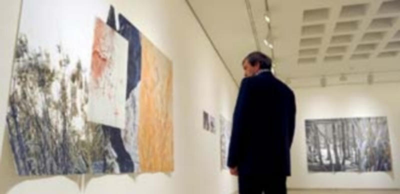 Cano rastrea el secreto de la existencia en las transformaciones de la materia