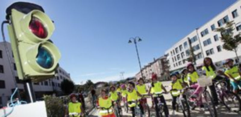 Los niños disfrutaron de una mañana entre compañeros que compartieron conocimientos y experiencias sobre la bicicleta