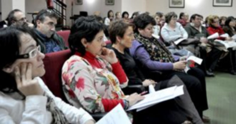 Representantes de las AMPAs segovianas