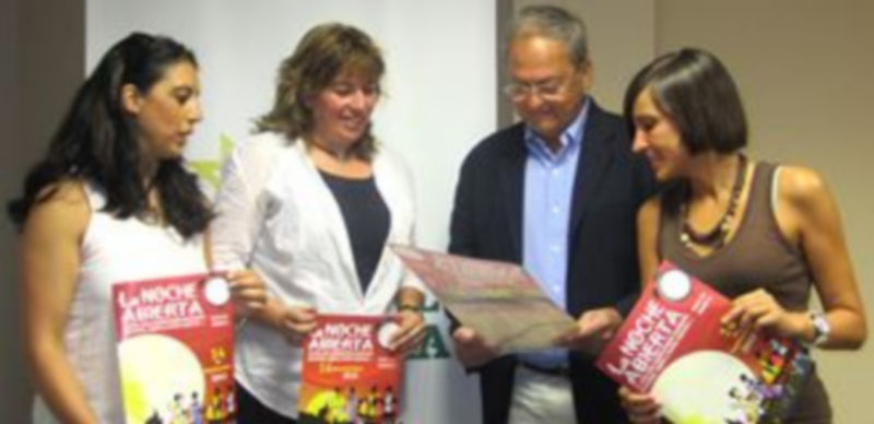 De izquierda a derecha Araceli Herranz