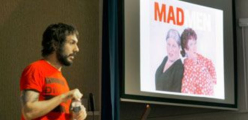 Rafael Gil dedicó al humor en la publicidad su intervención en Publicatessen. / Victoria Monfer