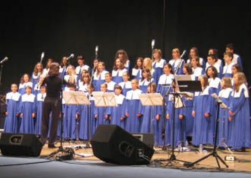 La Escolanía de Segovia en su actuación el pasado fin de semana en la ciudad portuguesa de Agueda. / EL ADELANTADO