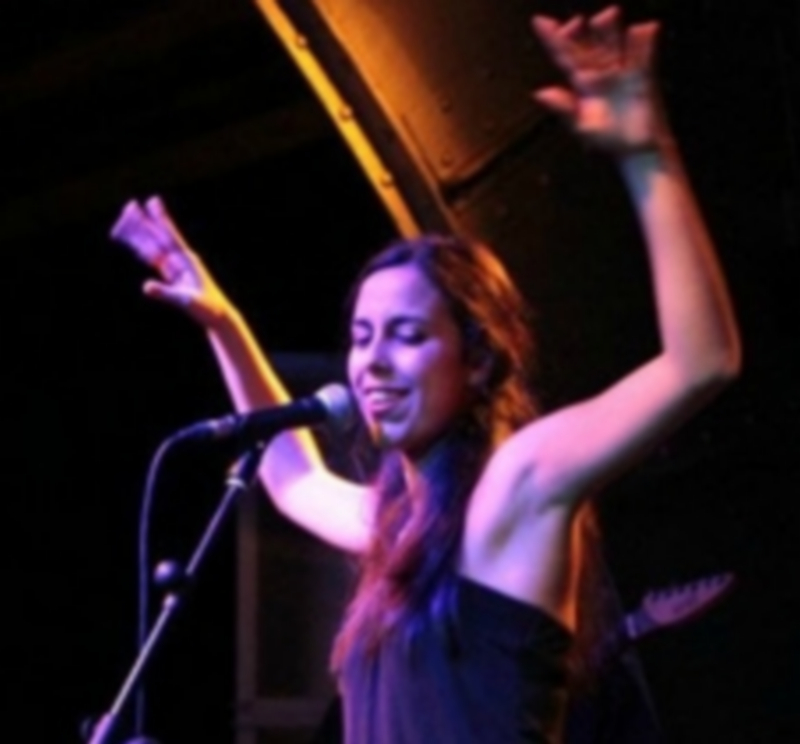 ‘La Jose’ durante uno de sus conciertos. / lajose.jimdo.com