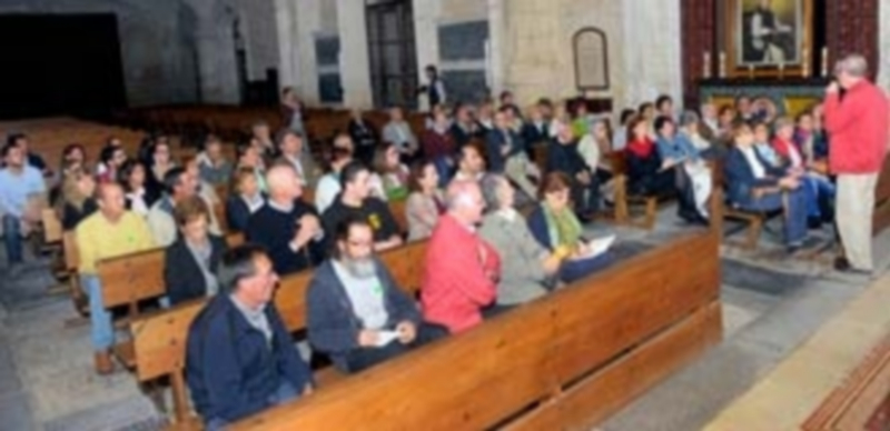 La asistencia a la jornada sobre el patrimonio fue seguida por numerosos ciudadanos. / Kamarero