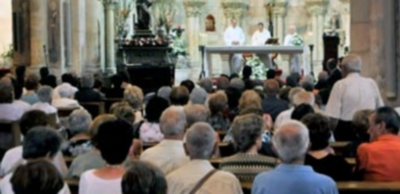 Los cristianos de Segovia acudirán a las iglesias el viernes y el sábado. / Kamarero