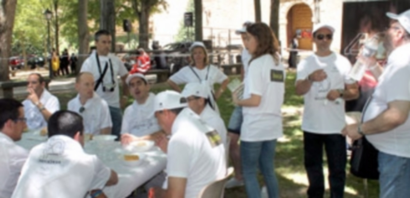 Cuatro décadas de amor y solidaridad 1 /M. GALINDO