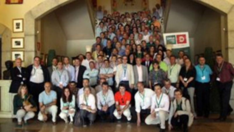 Los más de cien representantes de la confederación sindical clausuraron ayer el encuentro. / El Adelantado