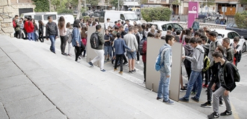 Comienzo de curso en los institutos./ NEREA LLORENTE