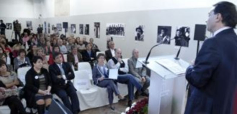 El alcalde se dirige a las autoridades y al resto de los invitados