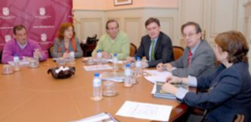 Un momento de la reunión del Patronato ayer en la sede de la Diputación provincial./ El Adelantado