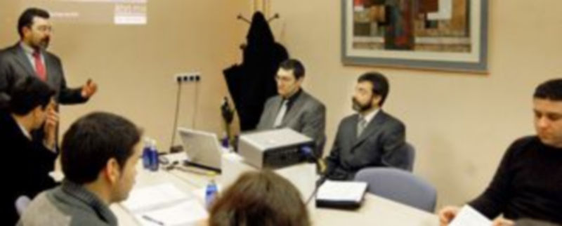 Un momento de la jornada celebrada ayer por la mañana en la sede de la FES. /ALBERTO BENAVENTE