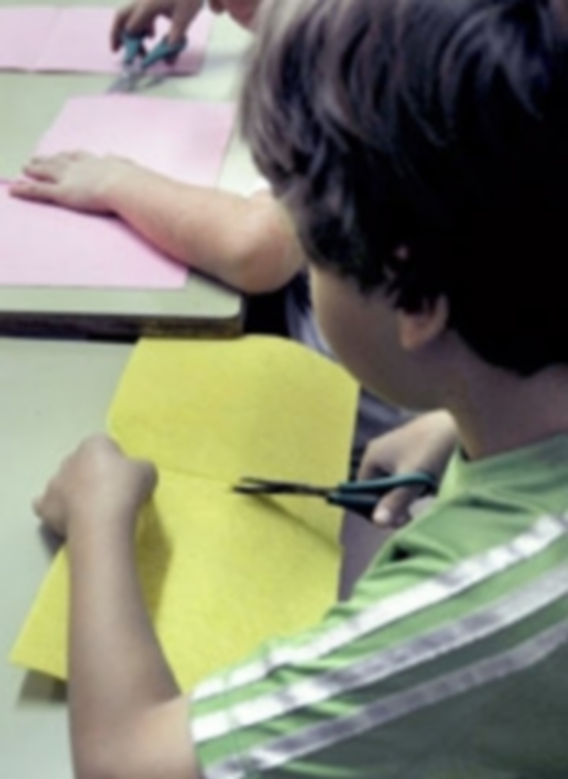 El servicio Conciliamos se ofrece en cuatro localidades para las próximas navidades 1 Los participantes realizarán actividades plásticas y deportivas. / A. B.