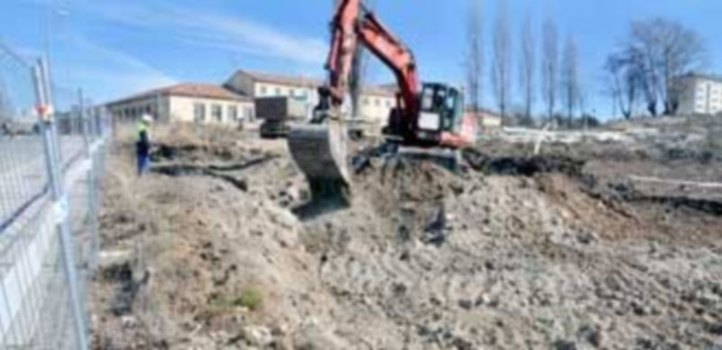 Foto de archivo de la explanación de los terrenos en los que se ubicará la sede del INSS. / Kamarero