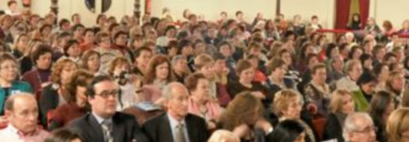 Público asistente a un acto de FEMUR