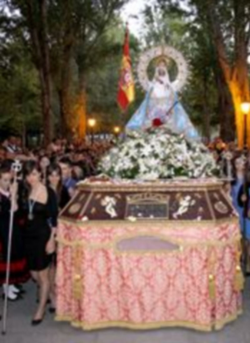 La Virgen de la Fuencisla tiene miles de devotos. / DIEGO DE MIGUEL