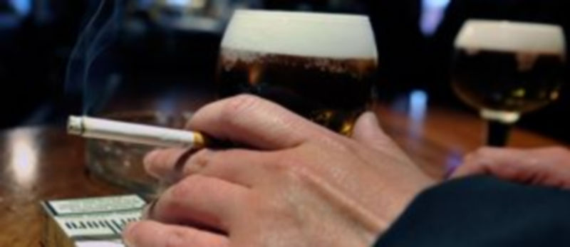 Más de 2.500 personas han iniciado tratamientos de deshabituación tabáquica en Segovia. / Kamarero