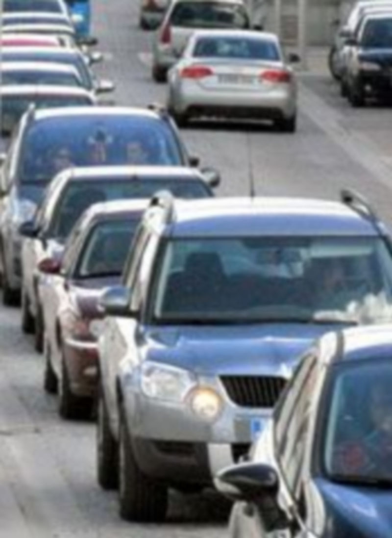 Las transferencias de vehículos usados han adelantado a las de nuevos./ Kamarero