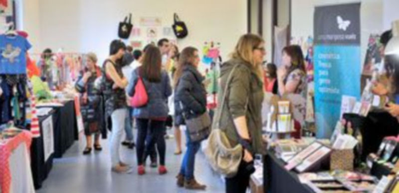 Numerosas personas se han pasado estos días por el Palacio de Quintanar. / Kamarero