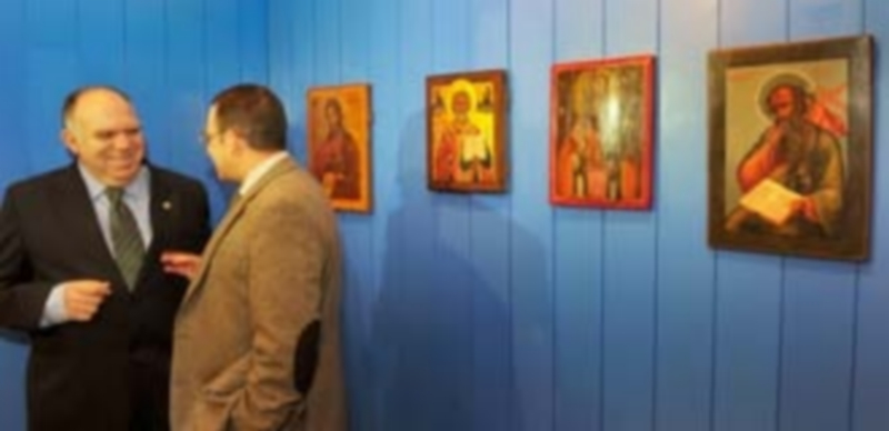 El vicario castrense coronel Ramón García Guardado y el director de la Academia de Artillería